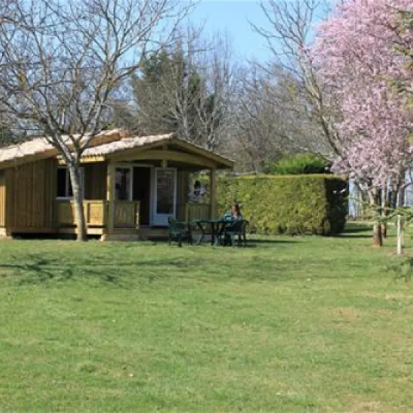 camping-les-pastourels-veyrines-de-domme-pfaof