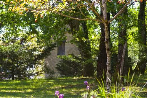 camping-les-pastourels-veyrines-de-domme-ujvpi