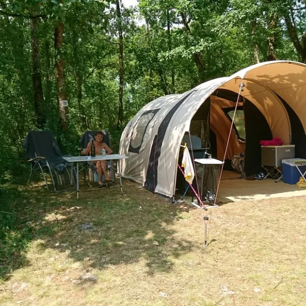 camping-naturiste-le-clos-barrat-srignac-5e1qa