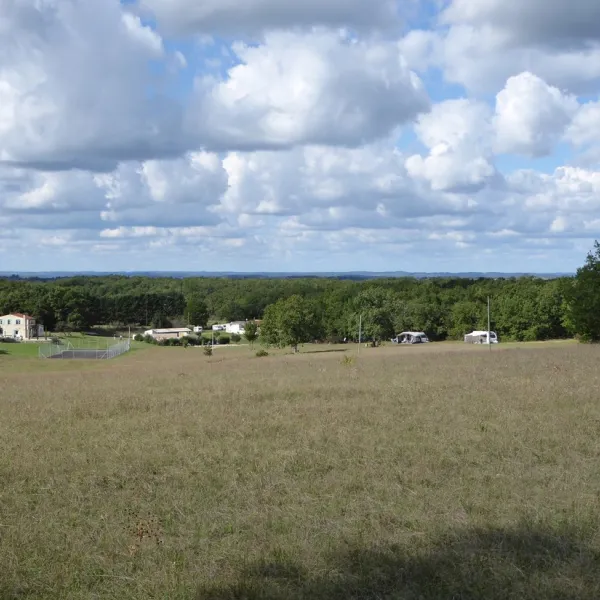 camping-naturiste-le-clos-barrat-srignac-eo2fy