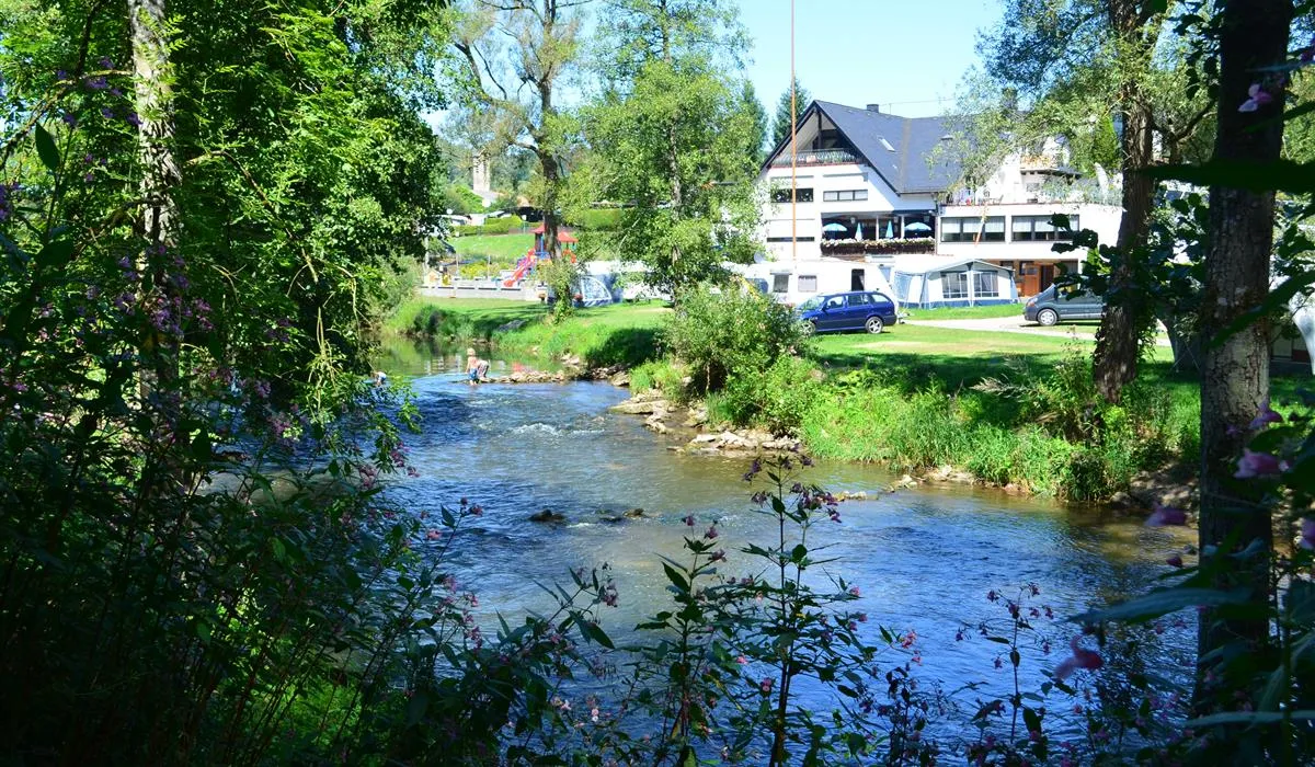 camping-nimseck-irrel-gprl8