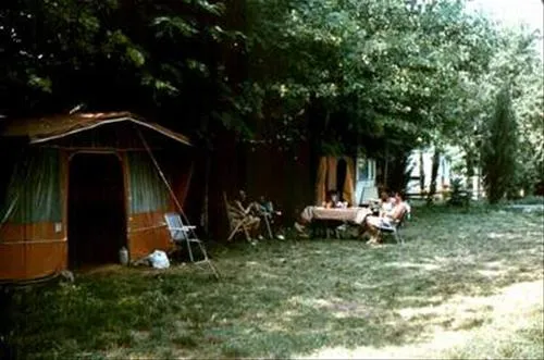 camping-residence-amiata-casteldelpiano-on4uk