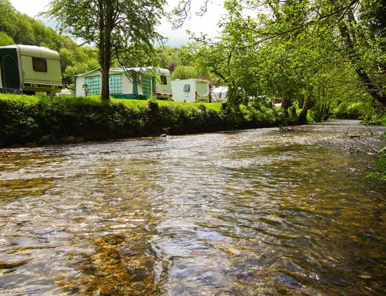 exe-valley-caravan-site-dulverton-irvn0