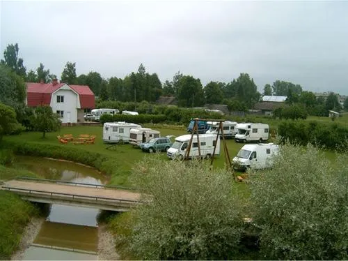 camping-labirinti-lecava-8l9cm