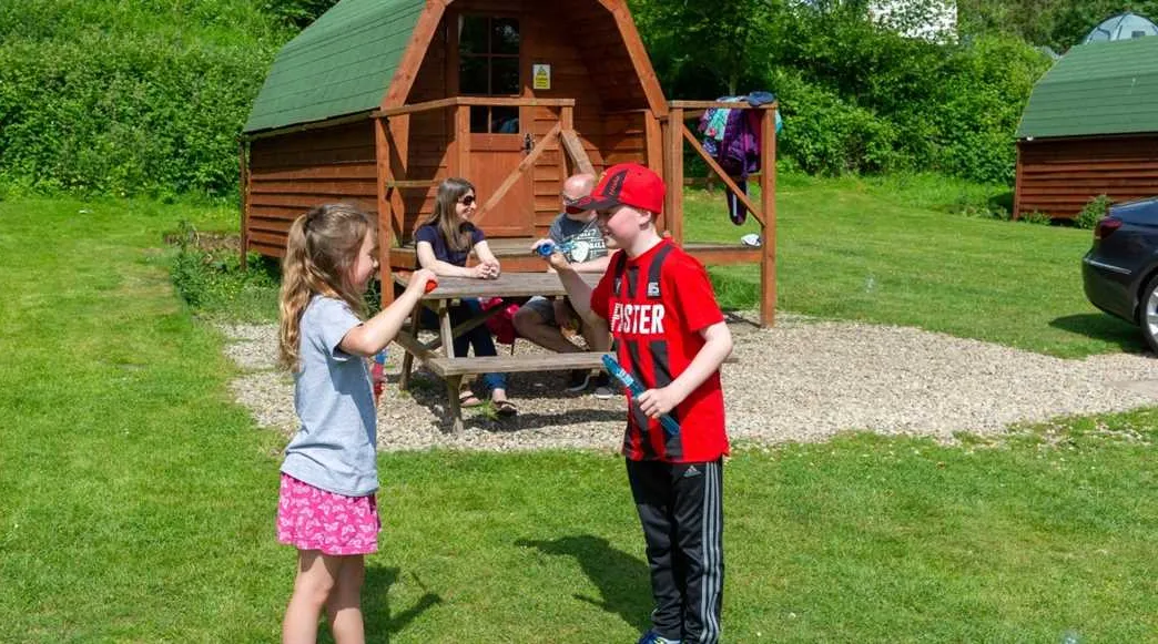 campsite-st-helens-in-the-park-wykeham-qhyni