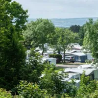campsite-st-helens-in-the-park-wykeham-w6lvj