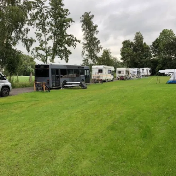camping-langs-de-dedemsvaart-dedemsvaart-ogfus