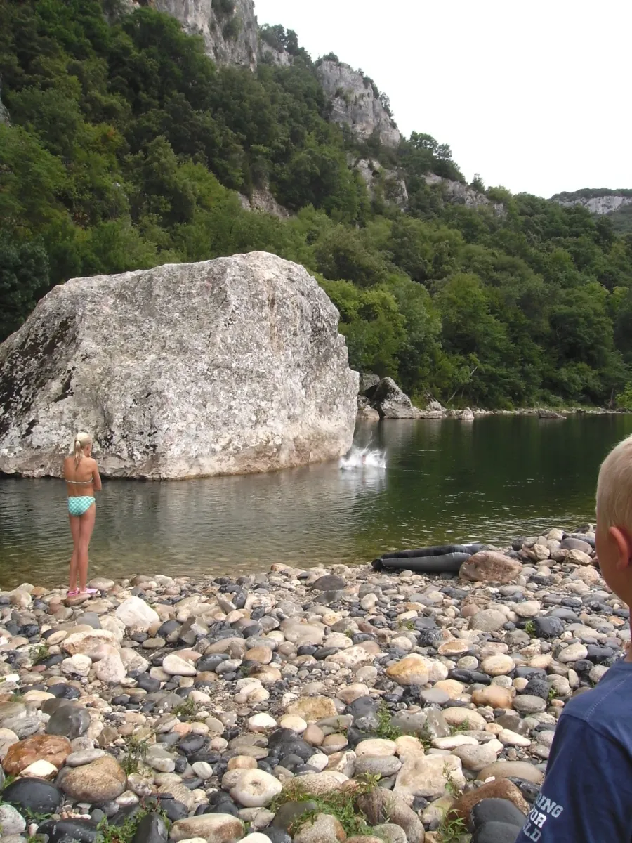 les-blachas-salavas-ardeche-nvg7v