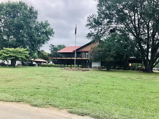 mountain-lakes-resort-langston-czgc0
