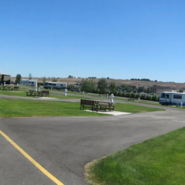 columbia-sun-rv-resort-kennewick-f3fku