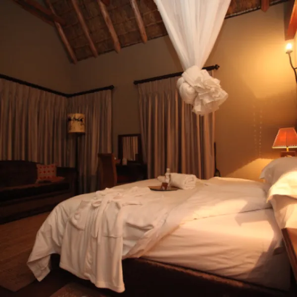 matingwe-lodge-bakkerspass-gravel-road-vaaalwater-16m97