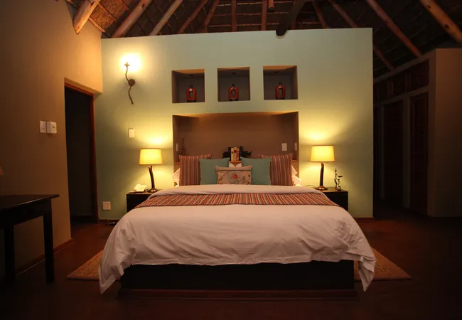 matingwe-lodge-bakkerspass-gravel-road-vaaalwater-okwyr