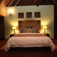 matingwe-lodge-bakkerspass-gravel-road-vaaalwater-okwyr