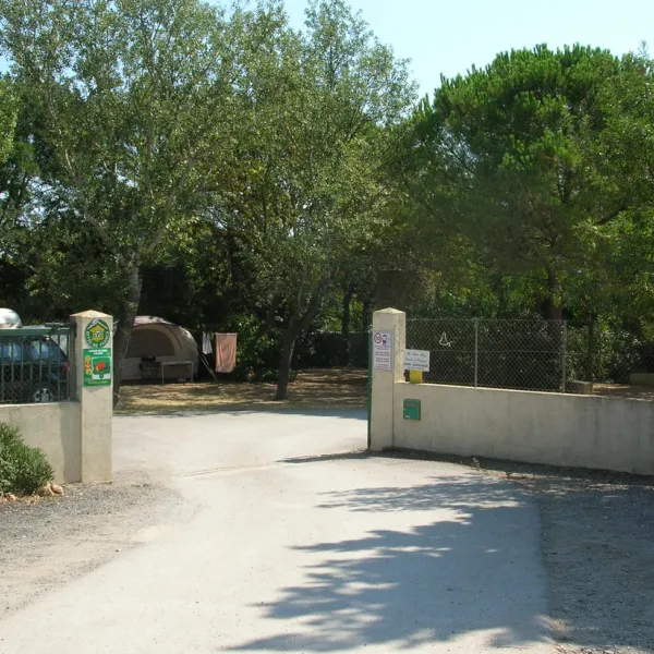 aire-naturelle-villemarin-marseillan-plage-ak0g7