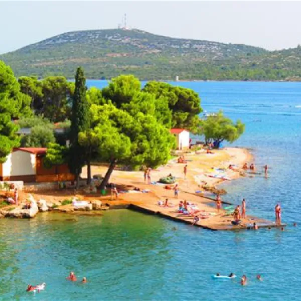 camping-miran-pirovac-i2cnn