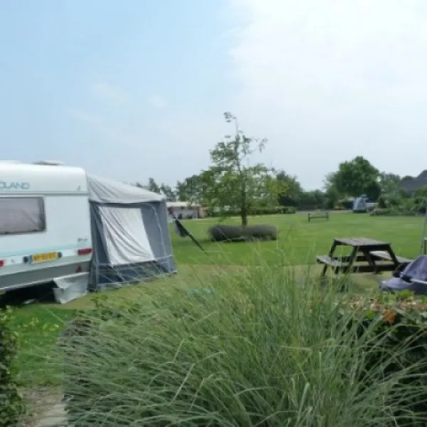 camping-polderflora-alphen-aan-den-rijn-lehjd