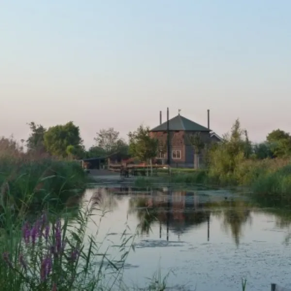 camping-polderflora-alphen-aan-den-rijn-w6uza
