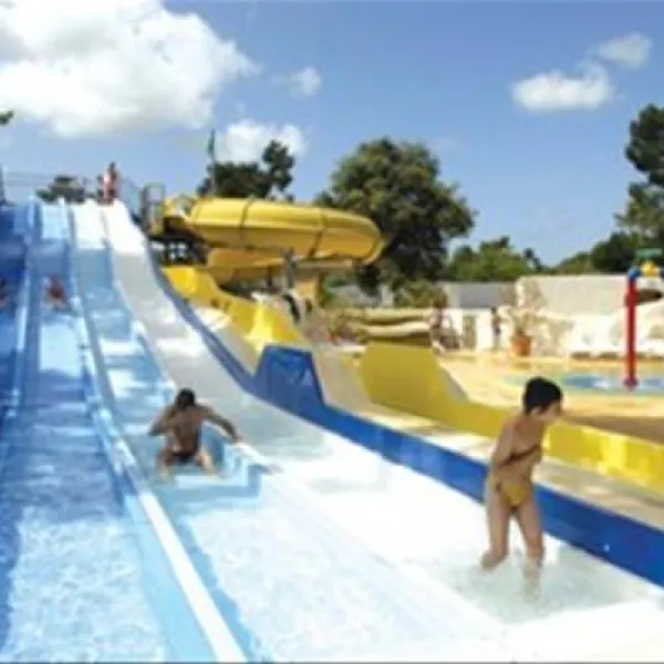 camping-la-pignade-roncelesbains-bdhrk