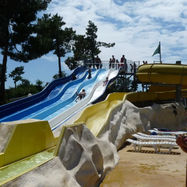 camping-la-pignade-roncelesbains-sk7pc