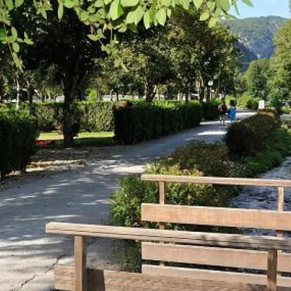 camping-le-camping-des-grottes-alliat-4ocst