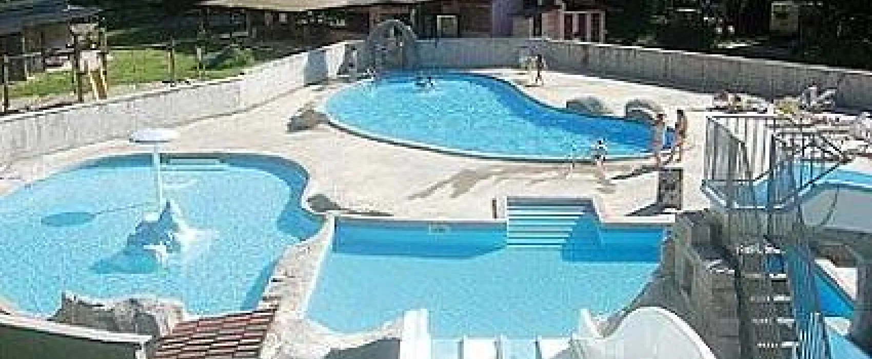 Camping Le Camping Des Grottes  