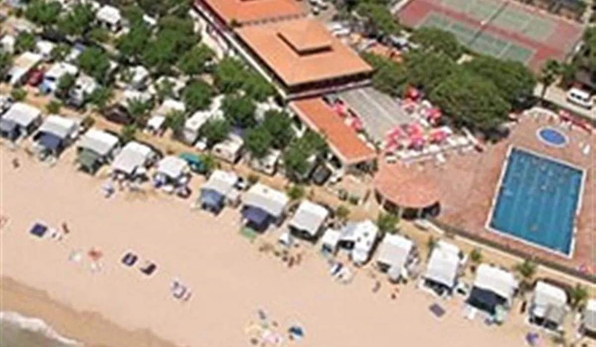 camping-bon-repos-santa-susanna-4qlh4