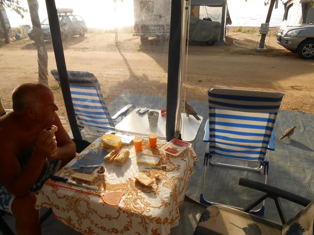 camping-bon-repos-santa-susanna-fgkv5