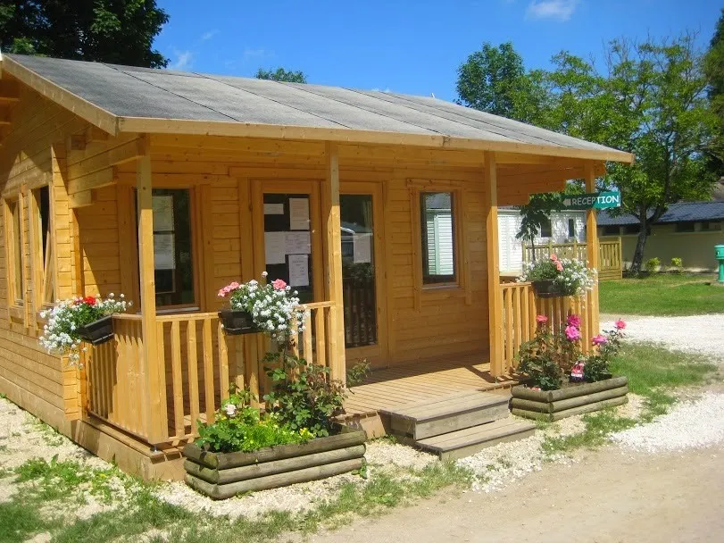 camping-union-ciale-artisanale-le-saucil-villeneuve-sur-yonne-7fqdy