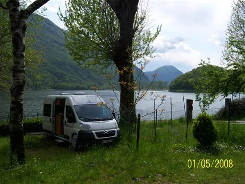 campeggio-costa-azzurra-piano-porlezza-npbjb