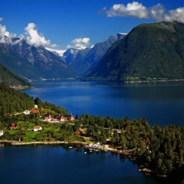 veganeset-camping-balestrand-fnkkp