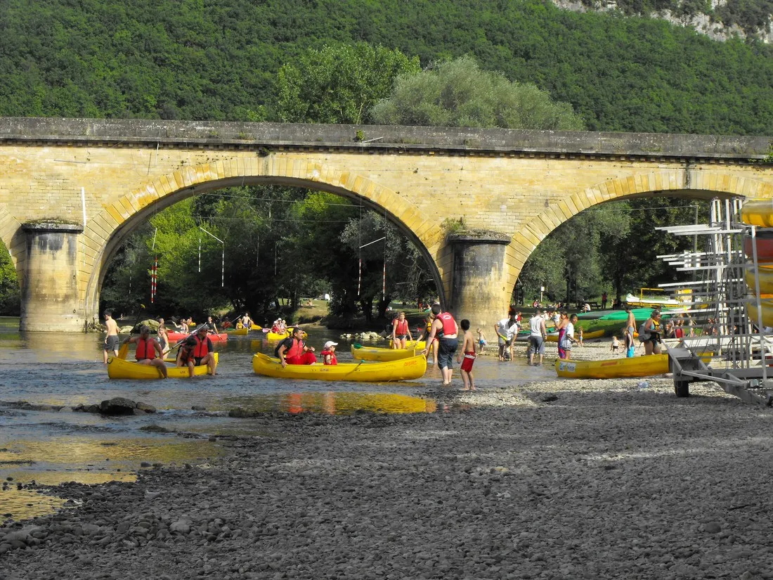 camping-la-cabane-vezac-ofnqi