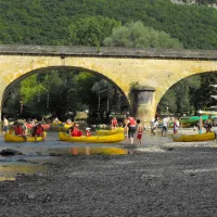 camping-la-cabane-vezac-ofnqi