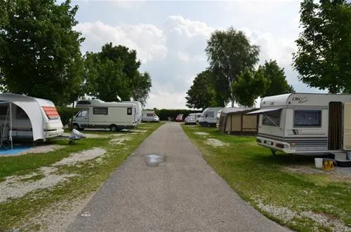 kurcamping-fuchs-bad-fssingegglfing-4crzb