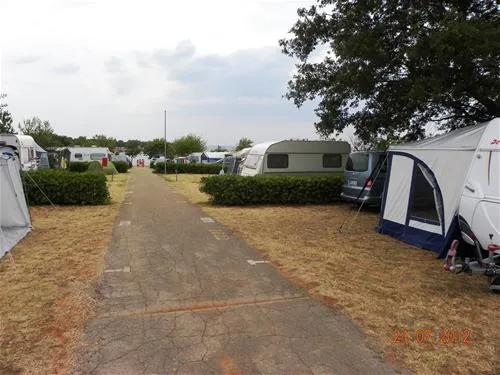campingin-park-umag-umag-8ams3