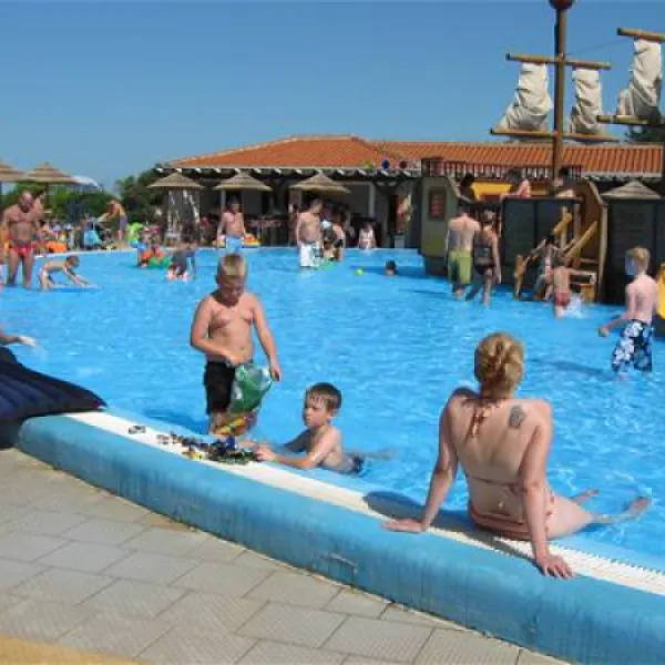 campingin-park-umag-umag-eoysc