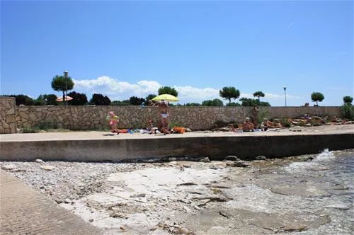 campingin-park-umag-umag-n7ir4