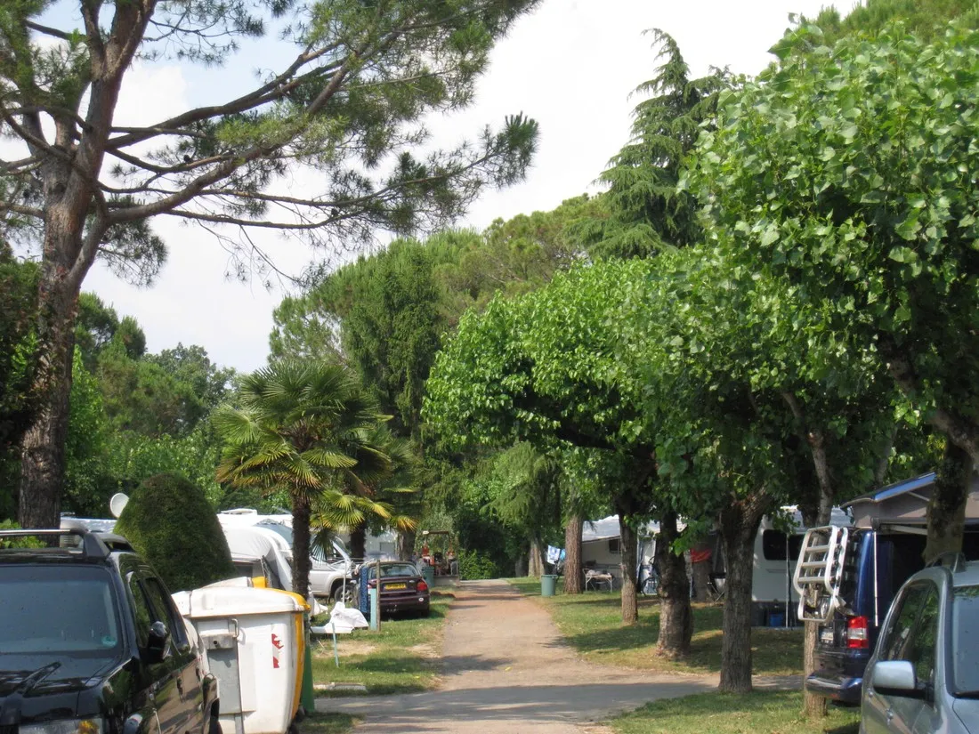 camping-fossalta-lazise-eqth9