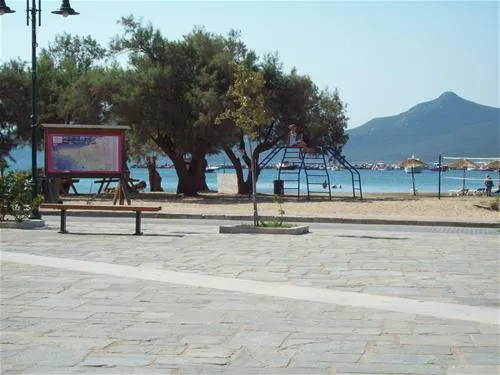 campsite-ammos-methoni-pckqb