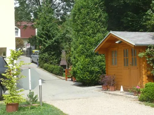 camp-dana-troja-praha-71-troja-ugbez