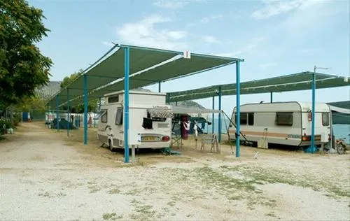 camping-mattinata-mattinata-gargano-zxmdi
