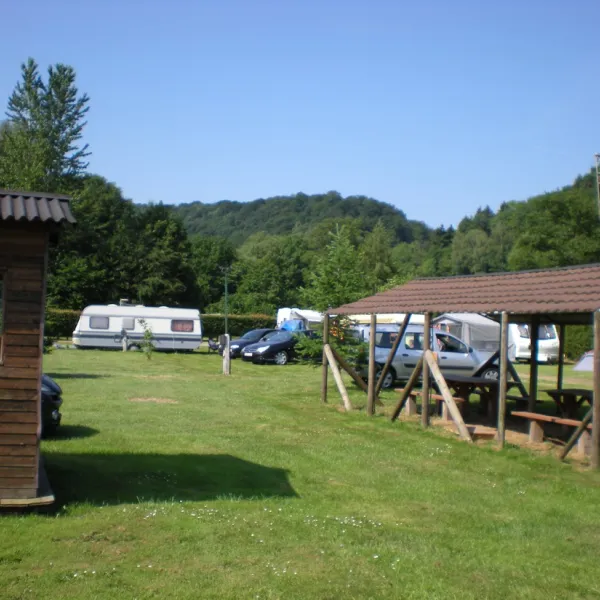camping-les-evieux-esneux-r92uq