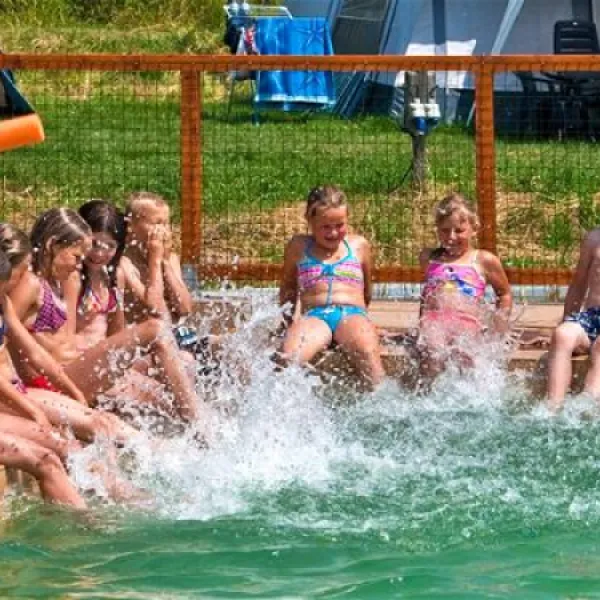 camping-chvalsiny-cesky-krumlov-bn0au