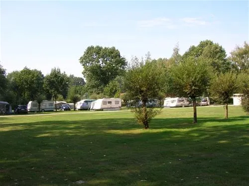 camping-houtum-kasterlee-pykxn