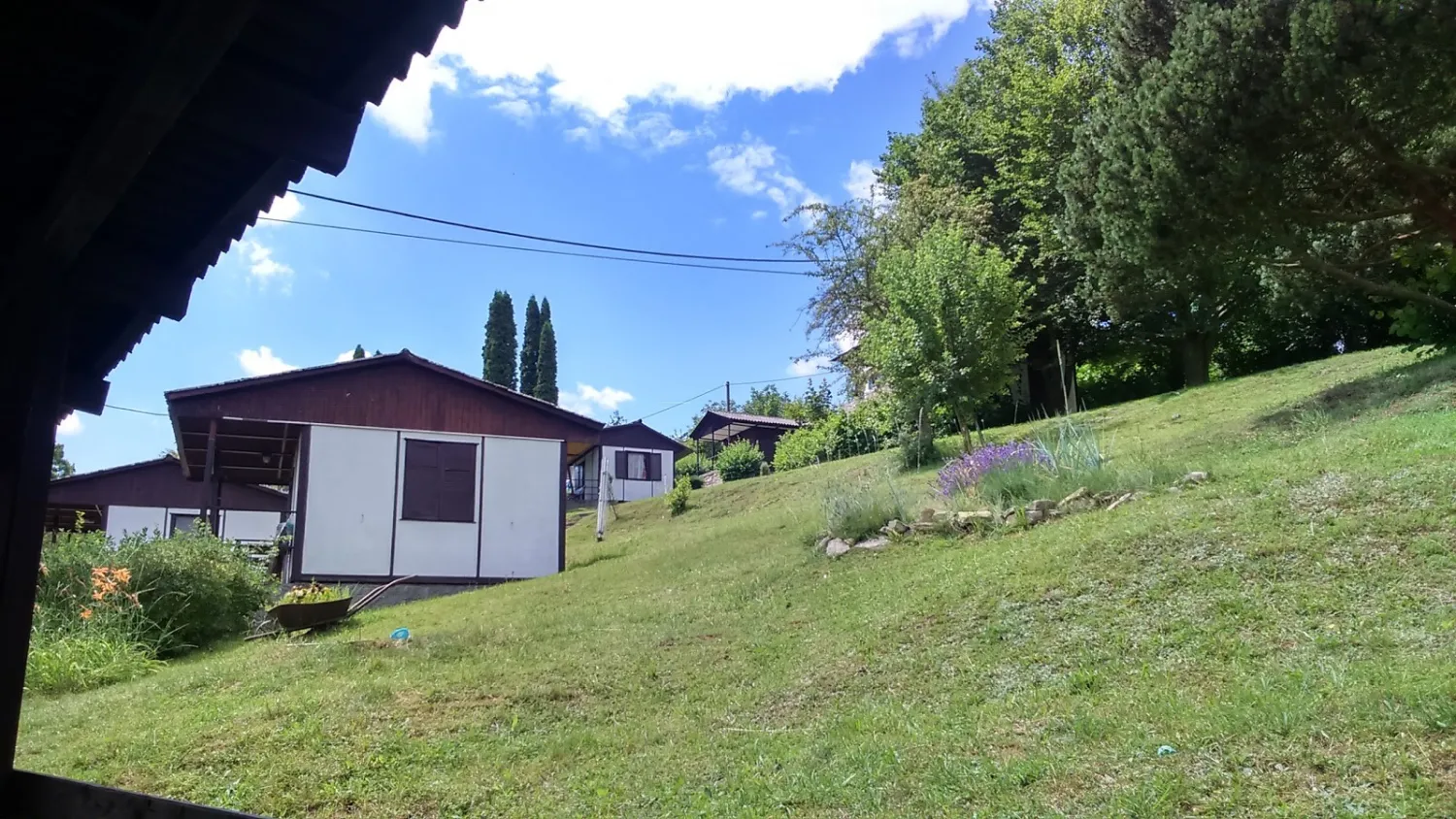 zelizy-kemp-libechov-yyolx