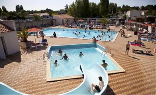 camping-du-jard-la-tranche-sur-mer-fel0w