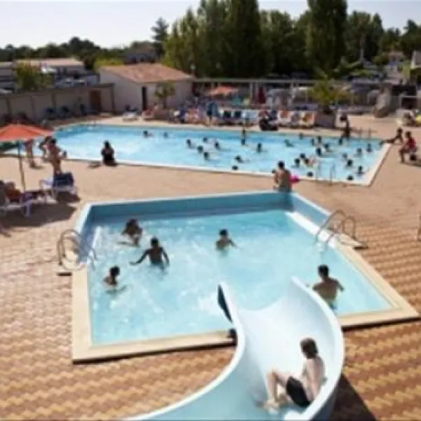 camping-du-jard-la-tranche-sur-mer-fel0w