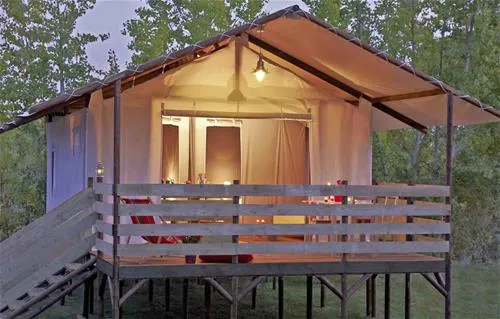 camping-les-charmes-st-andre-allas-ce9wv