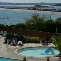 camping-ar-kleguer-saint-pol-de-lon-hfvvz