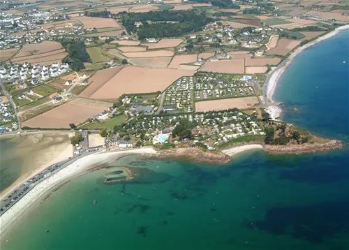camping-ar-kleguer-saint-pol-de-lon-jex6q