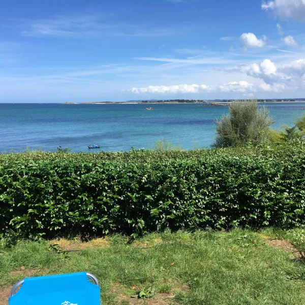 camping-ar-kleguer-saint-pol-de-lon-krnfr